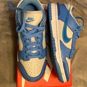 Brand New Women’s Nike Dunk Low Photon dust/University Blue